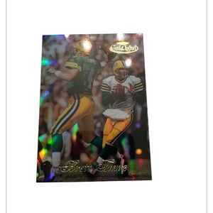 Topps Gold Label Trading Card with Green and Yellow Accents mint condition